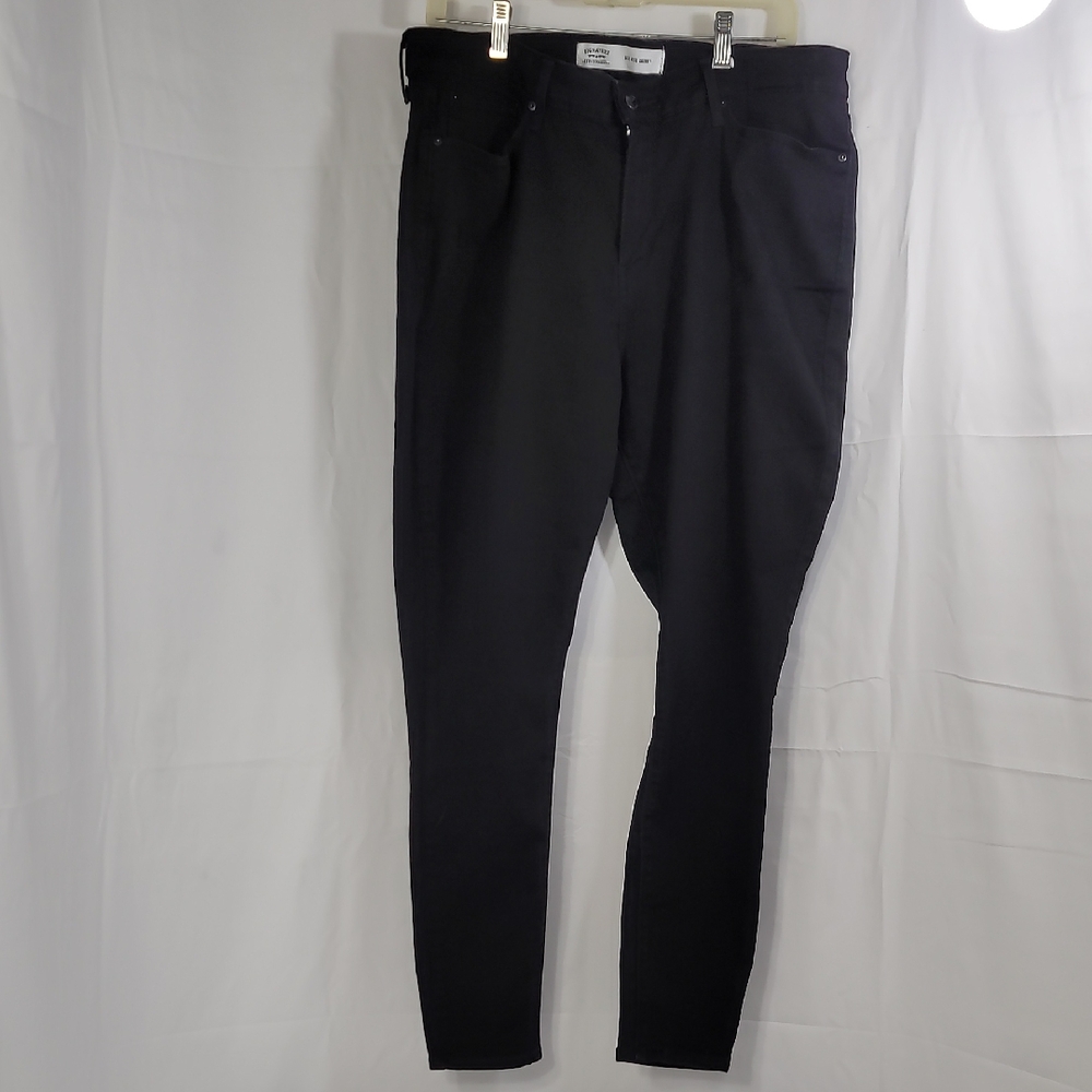 Elegant Black Skinny Jeans for Women